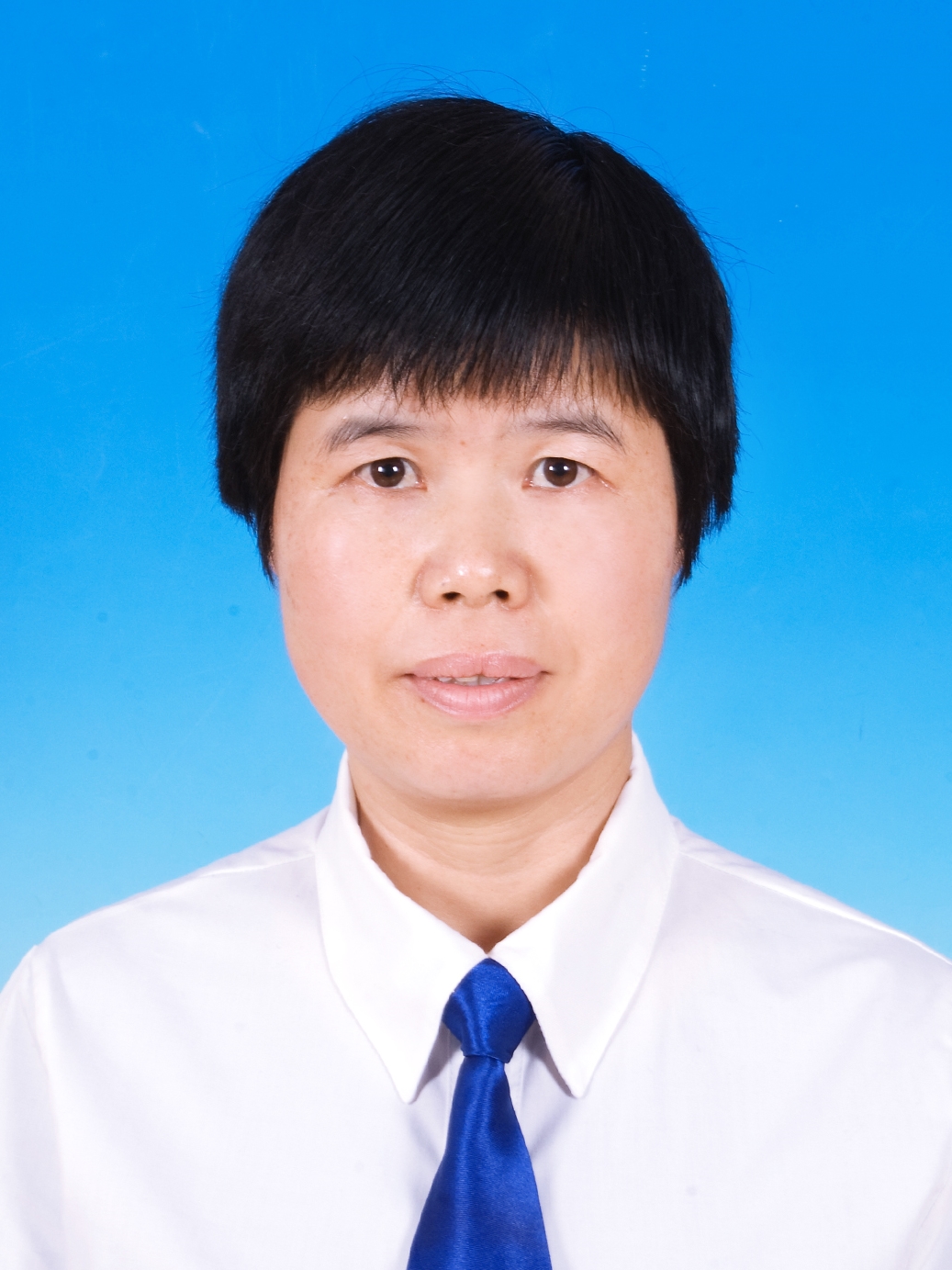 羅云