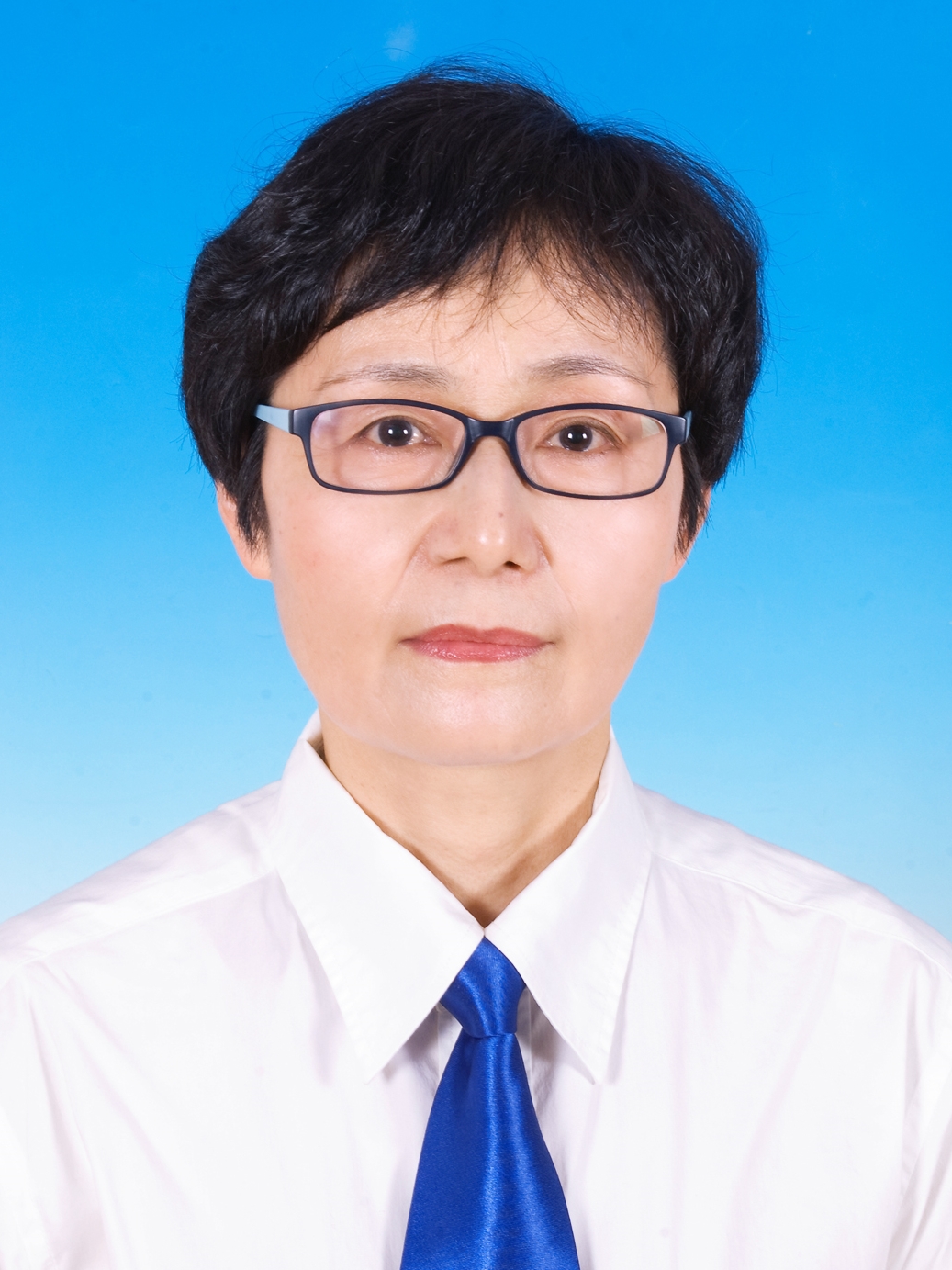 徐佩華
